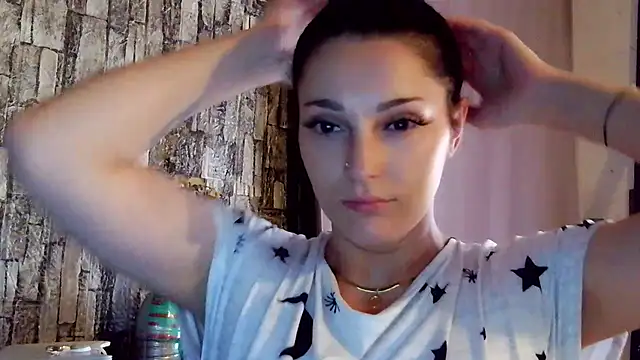 Eda kiss online show from 06-27-26, 05:51