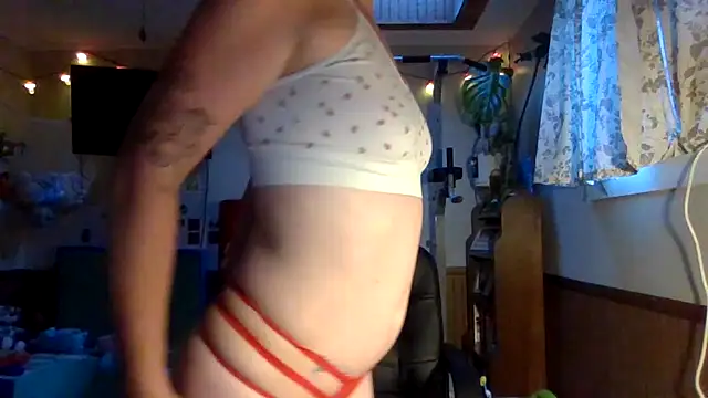 lillexxxylover online show from 07-04-26, 12:50