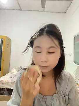 Snapshot of bingxin0 chatting on 07-07-26, 05:32 bingxin0 online show from 07-07-26, 05:32