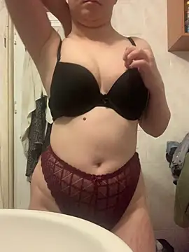 Snapshot of Doggymelisa chatting on 07-15-26, 03:50 Doggymelisa online show from 07-15-26, 03:50