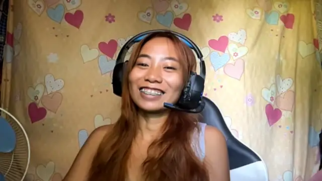 Snapshot of PiaSwida chatting on 07-01-26, 03:30 PiaSwida online show from 07-01-26, 03:30