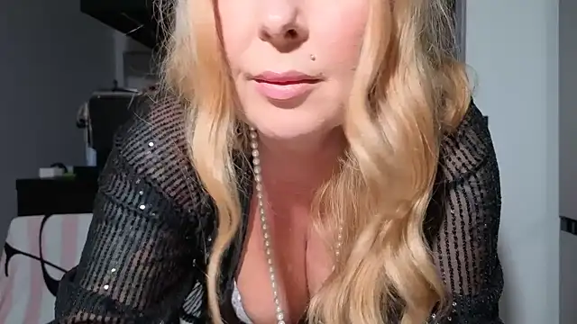 TammyJeann online show from 11-09-25, 06:06