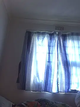 Snapshot of zw_gora chatting on 07-04-26, 01:28 zw gora online show from 07-04-26, 01:28