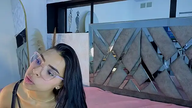 Snapshot of Chel_Rose chatting on 07-06-26, 03:58 Chel Rose online show from 07-06-26, 03:58