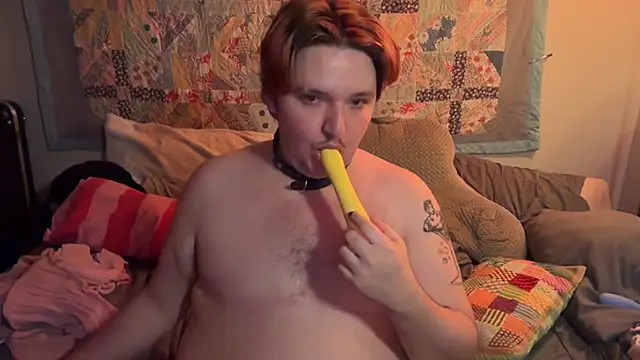 Snapshot of cuntboyKit chatting on 07-03-26, 05:03 cuntboyKit online show from 07-03-26, 05:03