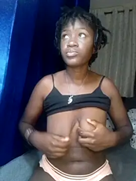 boobqueen15 online show from 07-05-26, 10:39