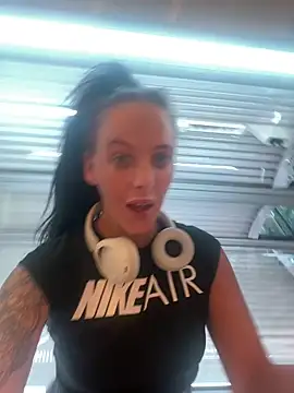 Lucy-White-69 online show from 07-07-26, 12:42