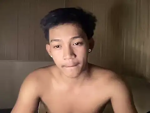 YourcumBoy77 online show from 07-05-26, 03:30