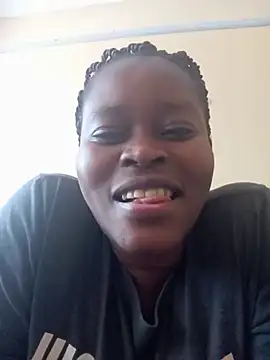LOVI3331 online show from 07-06-26, 12:46