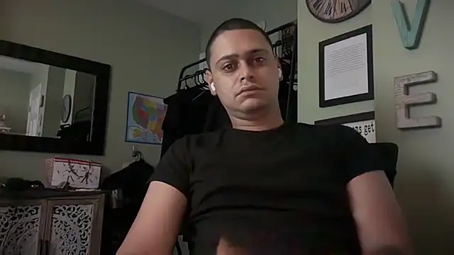 X7B9Q2L online show from 07-04-26, 05:41