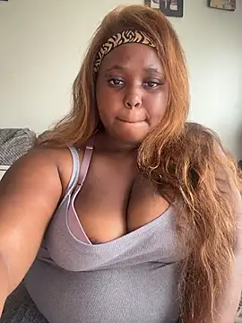 Snapshot of CurvySirenn chatting on 07-16-26, 09:10 CurvySirenn online show from 07-16-26, 09:10