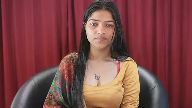 Snapshot of Yours_shikhaa0 chatting on 07-05-26, 06:09 Yours shikhaa0 online show from 07-05-26, 06:09