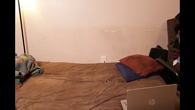 blkbama73 online show from 04-21-26, 02:51