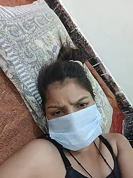 Snapshot of Madhuri_cute_kaur chatting on 07-20-26, 06:32 Madhuri cute kaur online show from 07-20-26, 06:32