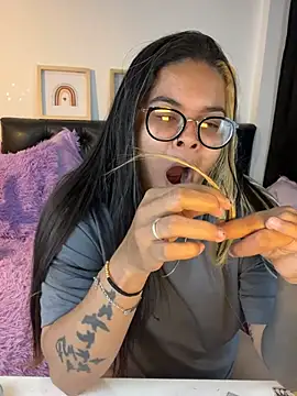 Pau bolton online show from 07-07-26, 07:23
