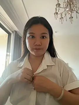 Snapshot of Yanyan_778 chatting on 08-06-26, 10:39 Yanyan 778 online show from 08-06-26, 10:39