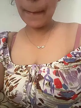 Snapshot of Popira-60 chatting on 07-18-26, 12:20 Popira-60 online show from 07-18-26, 12:20