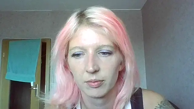 Bianka Melody online show from 07-15-26, 08:08
