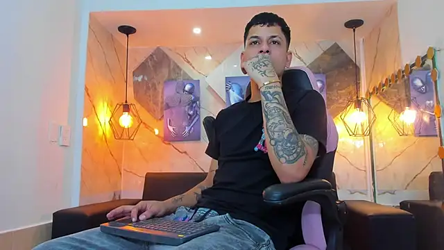 Klaar Blessed online show from 07-08-26, 08:24