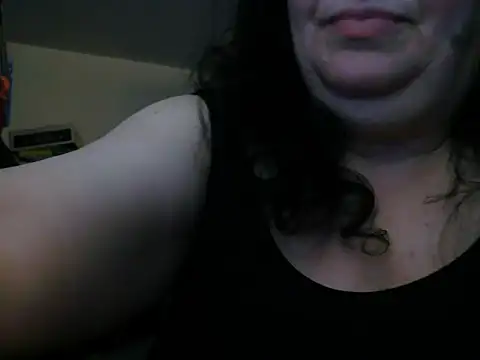 Snapshot of shadowdashlyla chatting on 07-10-26, 03:44 shadowdashlyla online show from 07-10-26, 03:44
