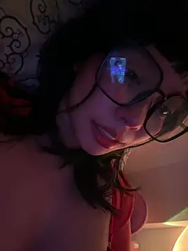 Snapshot of Daddys_Blowjob_Princess chatting on 07-19-26, 09:46 Daddys Blowjob Princess online show from 07-19-26, 09:46
