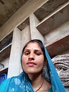 Snapshot of Santoshi7080 chatting on 07-10-26, 04:50 Santoshi7080 online show from 07-10-26, 04:50