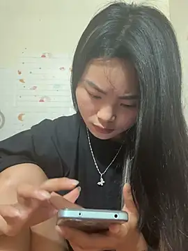 Snapshot of Lynk2xx chatting on 07-09-26, 01:37 Lynk2xx online show from 07-09-26, 01:37