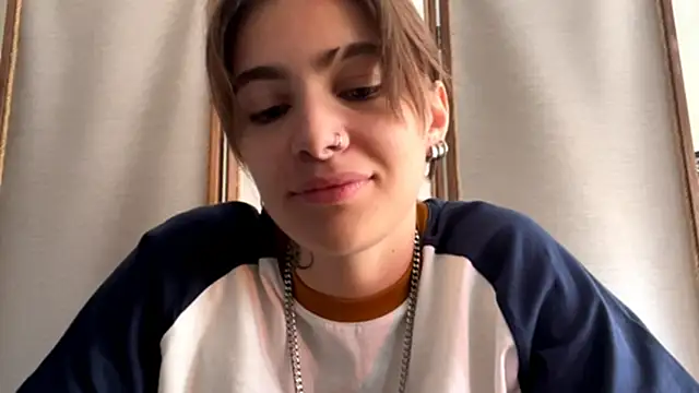 JolynNelles online show from 07-10-26, 07:56