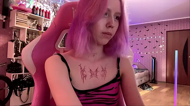 lonely bunny online show from 07-11-26, 02:20