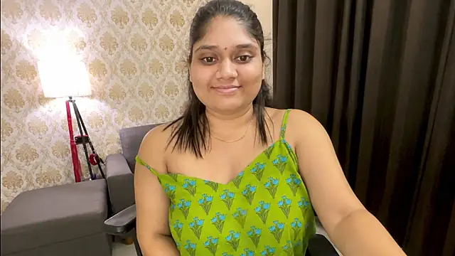 Varsha-ji76 online show from 07-09-26, 06:34
