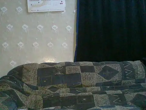 Slimmhottie254 online show from 07-15-26, 04:23
