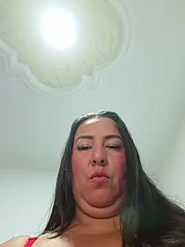 Snapshot of ivy_Vane chatting on 07-24-26, 01:36 ivy Vane online show from 07-24-26, 01:36