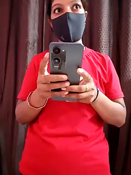 Snapshot of shakshi_ro chatting on 07-13-26, 04:43 shakshi ro online show from 07-13-26, 04:43