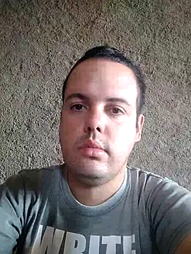 Snapshot of Masterfeett chatting on 07-13-26, 05:38 Masterfeett online show from 07-13-26, 05:38