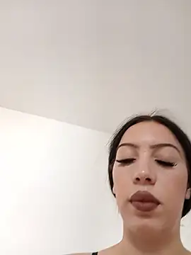 I amJasmine online show from 08-04-26, 02:08