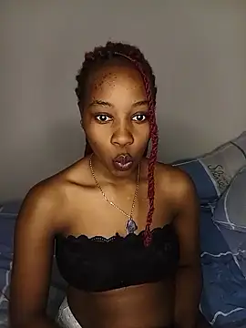 Snapshot of grace-1 chatting on 07-19-26, 06:44 grace-1 online show from 07-19-26, 06:44