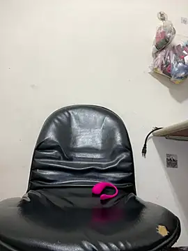 Maaymay online show from 07-21-26, 04:53