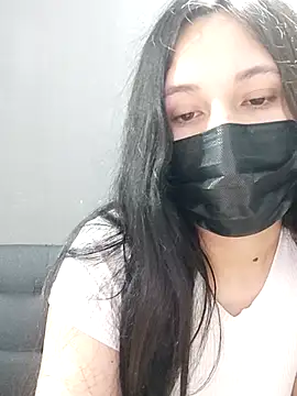 Estrellitaa 69 online show from 07-21-26, 10:12