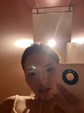 Snapshot of nide-xiaoxue chatting on 07-23-26, 12:36 nide-xiaoxue online show from 07-23-26, 12:36