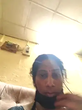 Snapshot of Tamil--vani69 chatting on 07-17-26, 09:16 Tamil--vani69 online show from 07-17-26, 09:16