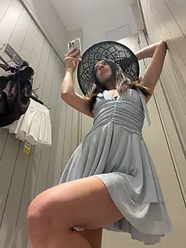 Snapshot of MoonLinaa chatting on 07-20-26, 11:12 MoonLinaa online show from 07-20-26, 11:12
