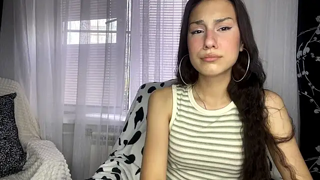 CarylOros online show from 07-23-26, 03:10
