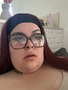Peachy bella online show from 07-25-26, 10:24