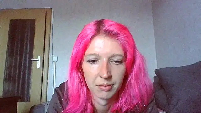 Vanessa melody online show from 07-27-26, 07:15