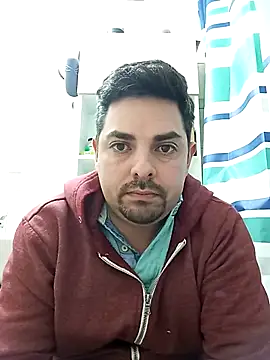 Snapshot of robredoj chatting on 11-04-25, 03:05 robredoj online show from 11-04-25, 03:05