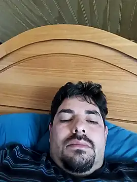 Snapshot of robredoj chatting on 11-20-25, 12:05 robredoj online show from 11-20-25, 12:05