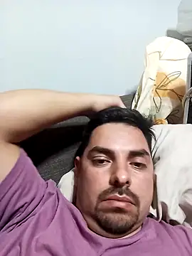 Snapshot of robredoj chatting on 11-26-25, 01:39 robredoj online show from 11-26-25, 01:39