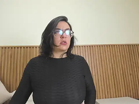 Aria Aura online show from 07-30-26, 03:38