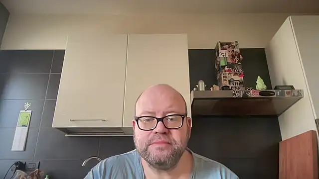 theitalianbear online show from 03-05-26, 01:07