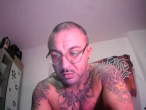 MagicStickBoy online show from 12-23-25, 08:23